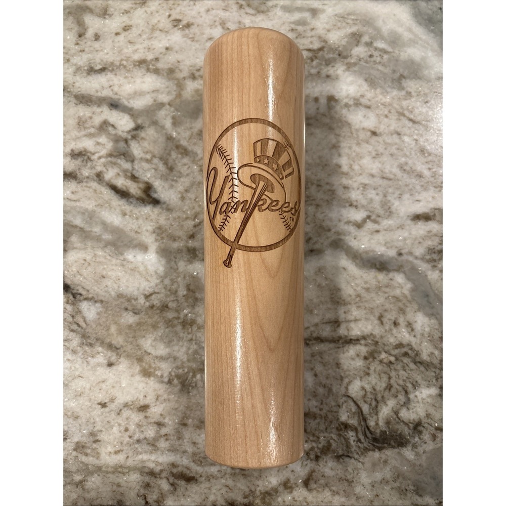 MLB New York Yankees Dugout Mugs Wooden Baseball Bat 12 Oz Mug Thompson Co 2022